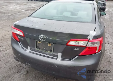 2014 Toyota Camry Le из США, поврежденный, VIN 4T4BF1FK9ER393939